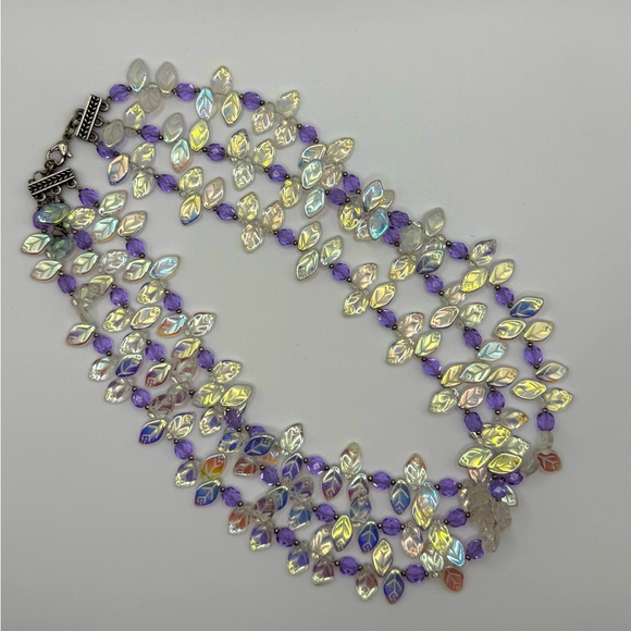 Czech Pressed Glass Iridescent Leaf Beaded Statement Necklace Lavender & Opal - Picture 1 of 5